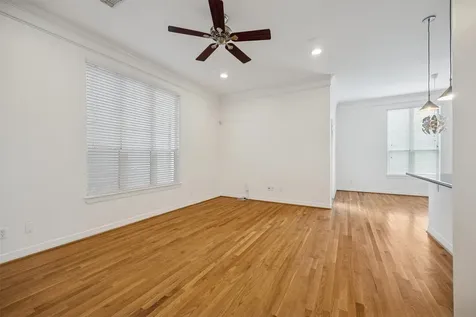 3322 Garden Crest Lane Houston TX 77018