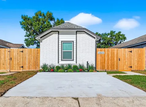 13822 Northlake Drive Houston TX 77049