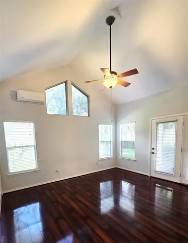 58 Breezy Point Place The Woodlands TX 77381