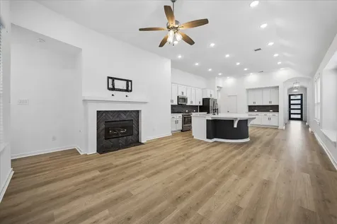 15823 Bird Of Paradise Drive Conroe TX 77302