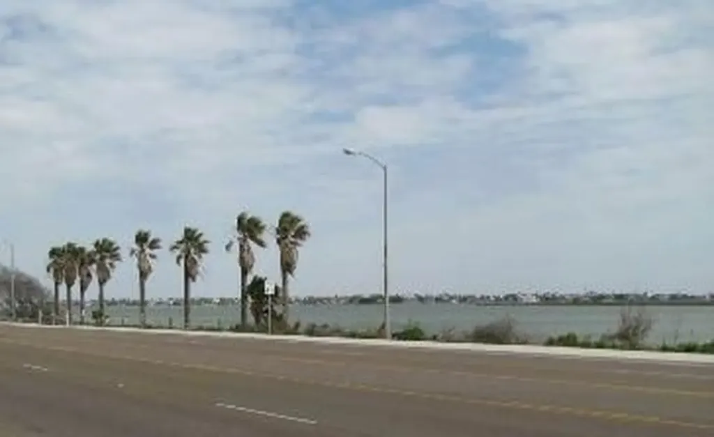 1129 Highway 35 N Rockport TX 78382