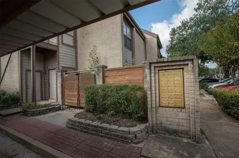 8293 Sands Point Drive 185 Houston TX 77036