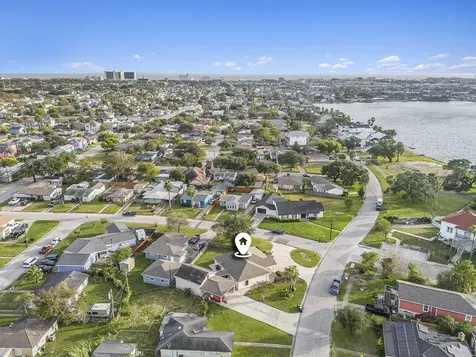 1310 Bayou Shore Drive Galveston TX 77551