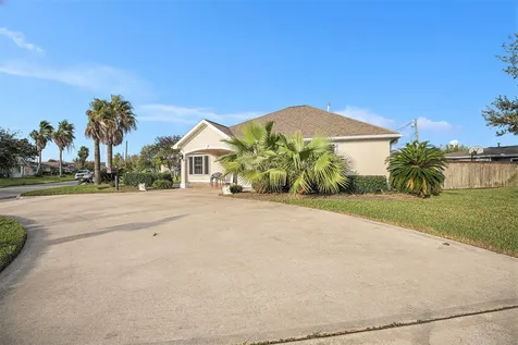 1310 Bayou Shore Drive Galveston TX 77551