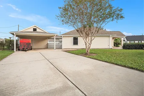 1310 Bayou Shore Drive Galveston TX 77551