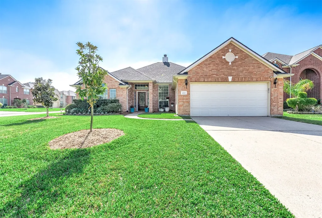12102 Auburn Shores Court Pearland TX 77584