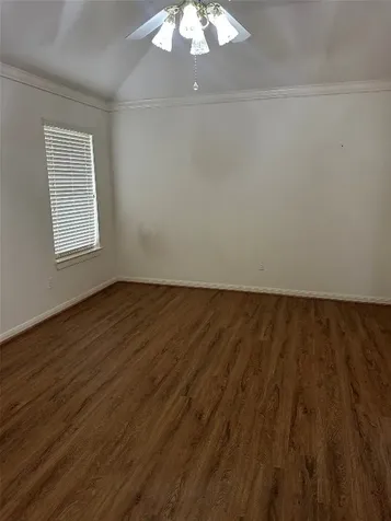 914 W Peach Hollow Circle Pearland TX 77584