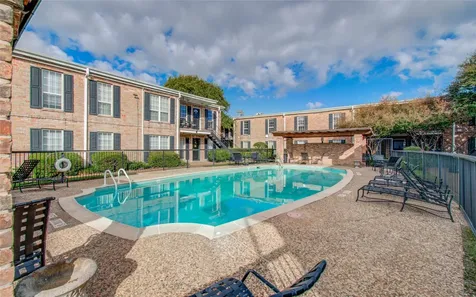 6410 Del Monte Drive 118 Houston TX 77057