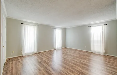 6410 Del Monte Drive 118 Houston TX 77057