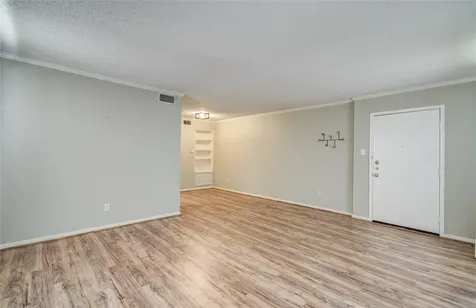6410 Del Monte Drive 118 Houston TX 77057
