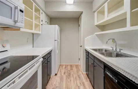 6410 Del Monte Drive 118 Houston TX 77057