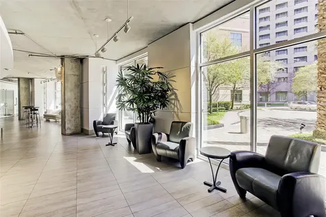 1901 Post Oak Boulevard 4104 Houston TX 77056