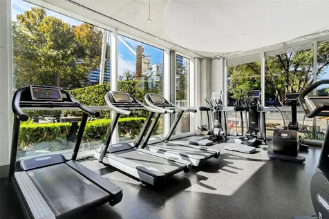 1901 Post Oak Boulevard 4104 Houston TX 77056