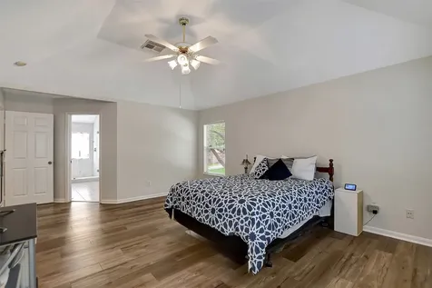7802 Autumn Hollow Lane Houston TX 77041