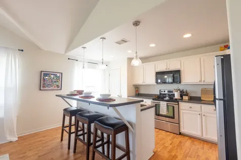 4106 Temprano Galveston TX 77554