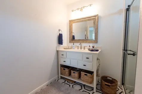 4106 Temprano Galveston TX 77554