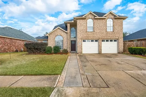 5011 Lakeside Court Pasadena TX 77504