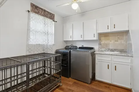 4014 Pin Oak Drive Mont Belvieu TX 77523