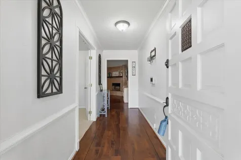 4014 Pin Oak Drive Mont Belvieu TX 77523