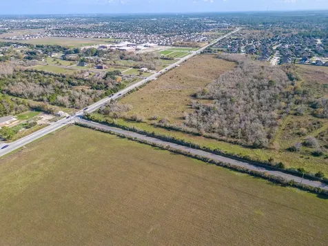 8321 Fm 517 Road W Dickinson TX 77539