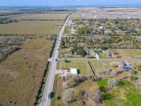 8321 Fm 517 Road W Dickinson TX 77539