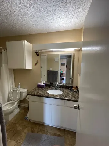 2121 Hepburn Street 1112 Houston TX 77054