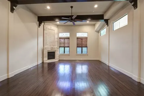 1809 W 24th Street Houston TX 77008