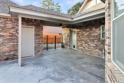 12511 Oakcroft Drive Houston TX 77070