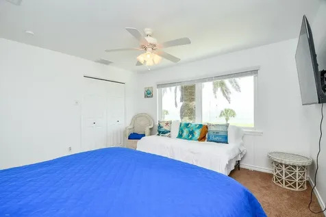 204 S Bay Boulevard Palacios TX 77465