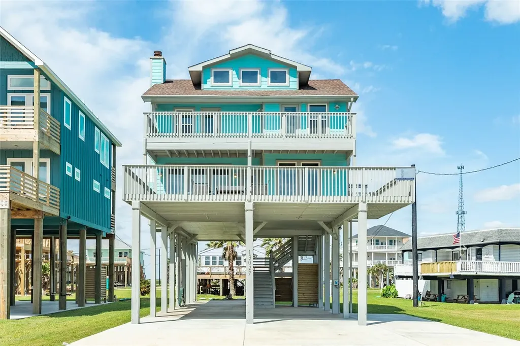 13027 Jolly Roger Drive Freeport TX 77541