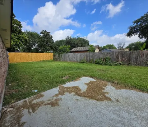 6502 Trail Valley Way Houston TX 77086