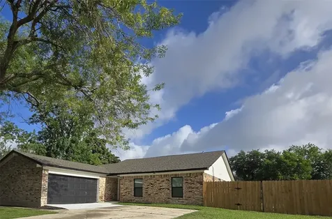 6502 Trail Valley Way Houston TX 77086