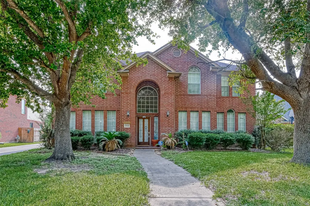 6806 Rhodes Court Missouri City TX 77459