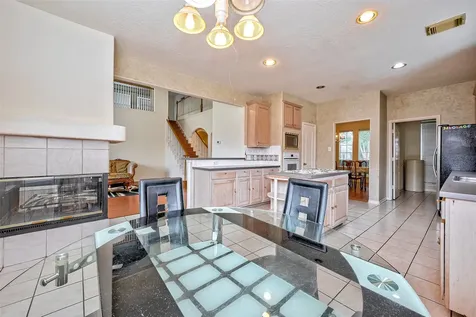 6806 Rhodes Court Missouri City TX 77459