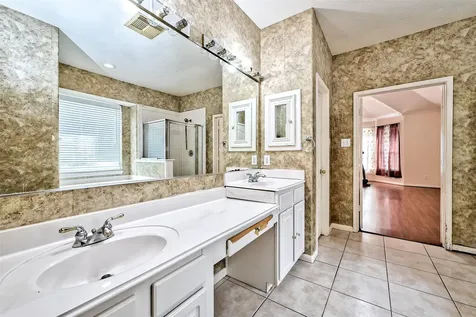 6806 Rhodes Court Missouri City TX 77459
