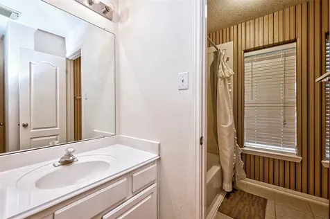 6806 Rhodes Court Missouri City TX 77459