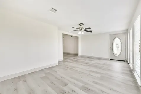 2005 Cheryl Drive Pearland TX 77581