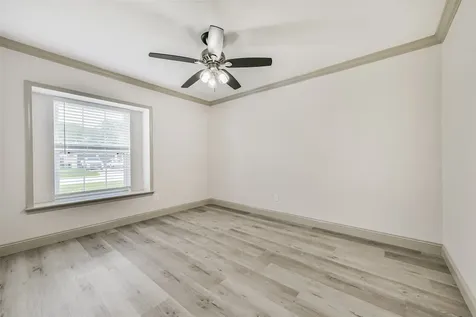 2005 Cheryl Drive Pearland TX 77581