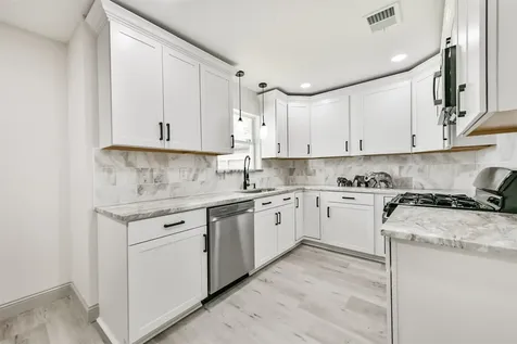 2005 Cheryl Drive Pearland TX 77581
