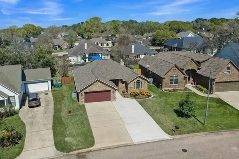 7034 Pleasure Lake Drive Willis TX 77318