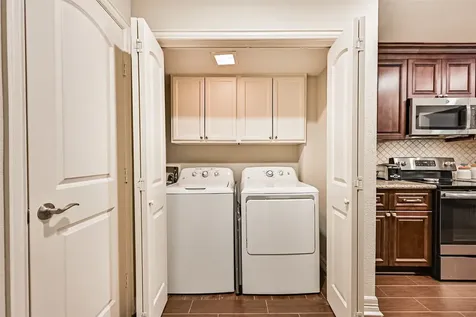 42 Hideaway Drive Friendswood TX 77546