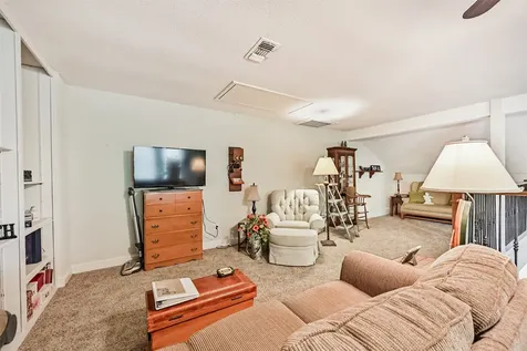 42 Hideaway Drive Friendswood TX 77546
