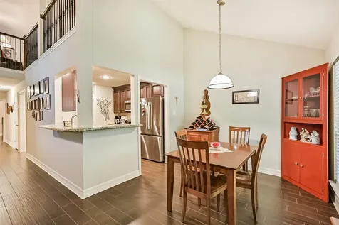 42 Hideaway Drive Friendswood TX 77546