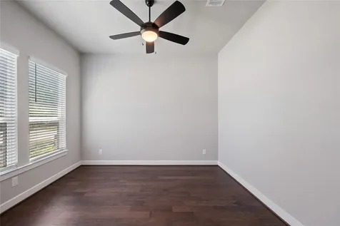 103 E Christine Manor Drive Montgomery TX 77316
