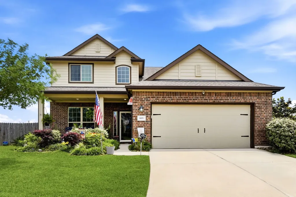 693 Forest Bend Lane La Marque TX 77568