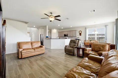 693 Forest Bend Lane La Marque TX 77568
