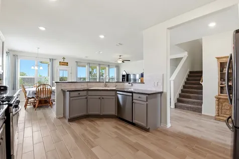 693 Forest Bend Lane La Marque TX 77568
