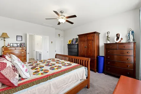 693 Forest Bend Lane La Marque TX 77568