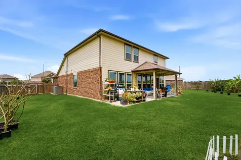 693 Forest Bend Lane La Marque TX 77568