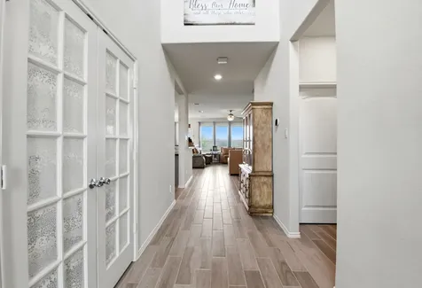 693 Forest Bend Lane La Marque TX 77568